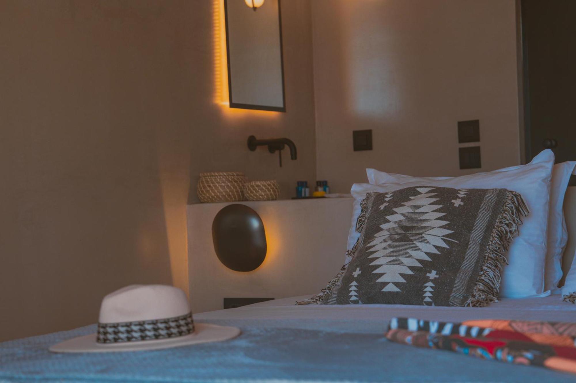 Aparthotel Legends In Town, By Mykonos High à Mykonos Town Extérieur photo